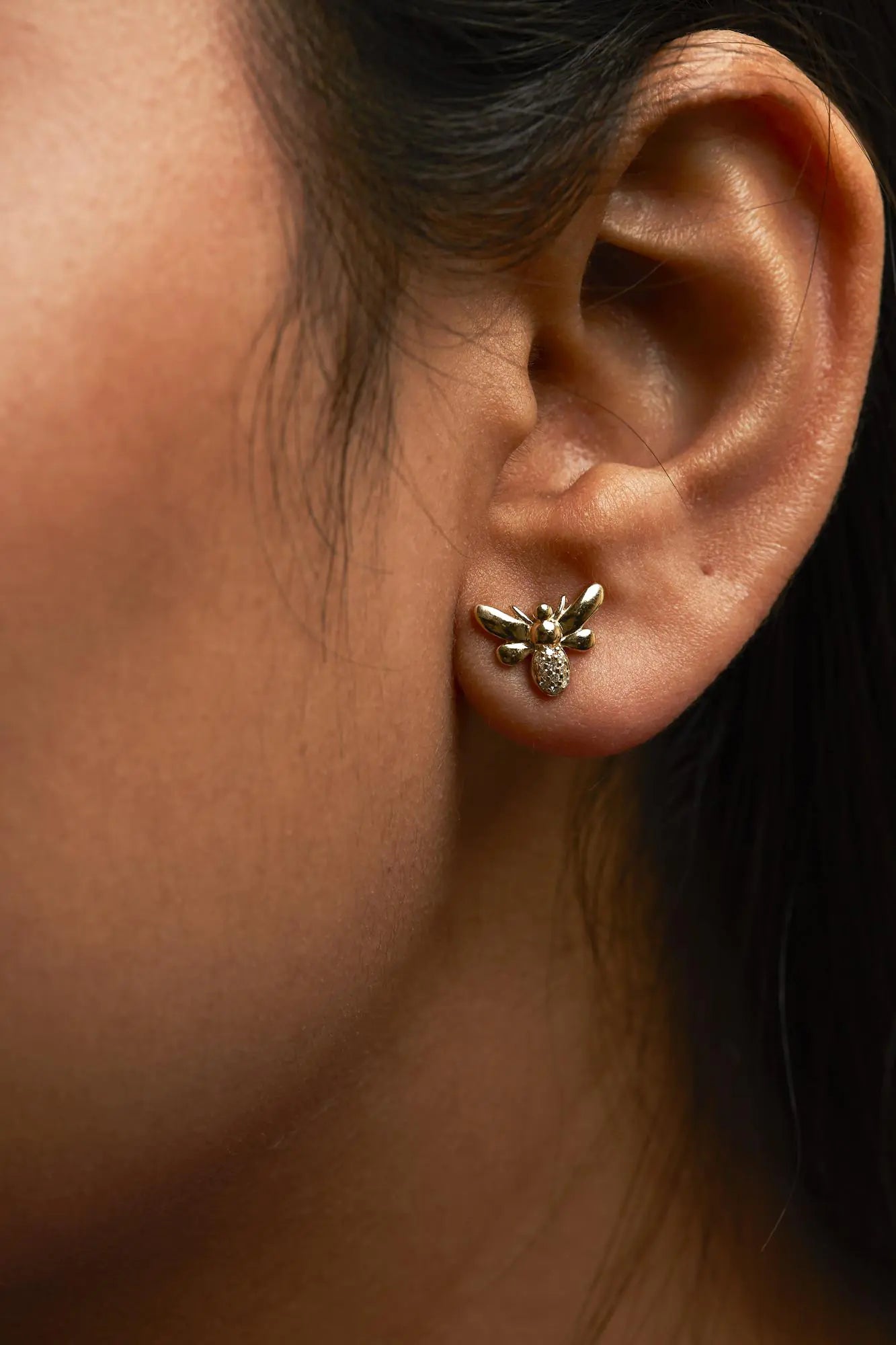 Style Loft Collection Bumble Bee 10K Yellow Gold Diamond Accented Stud Earring (H-I Color, I1-I2 Clarity)