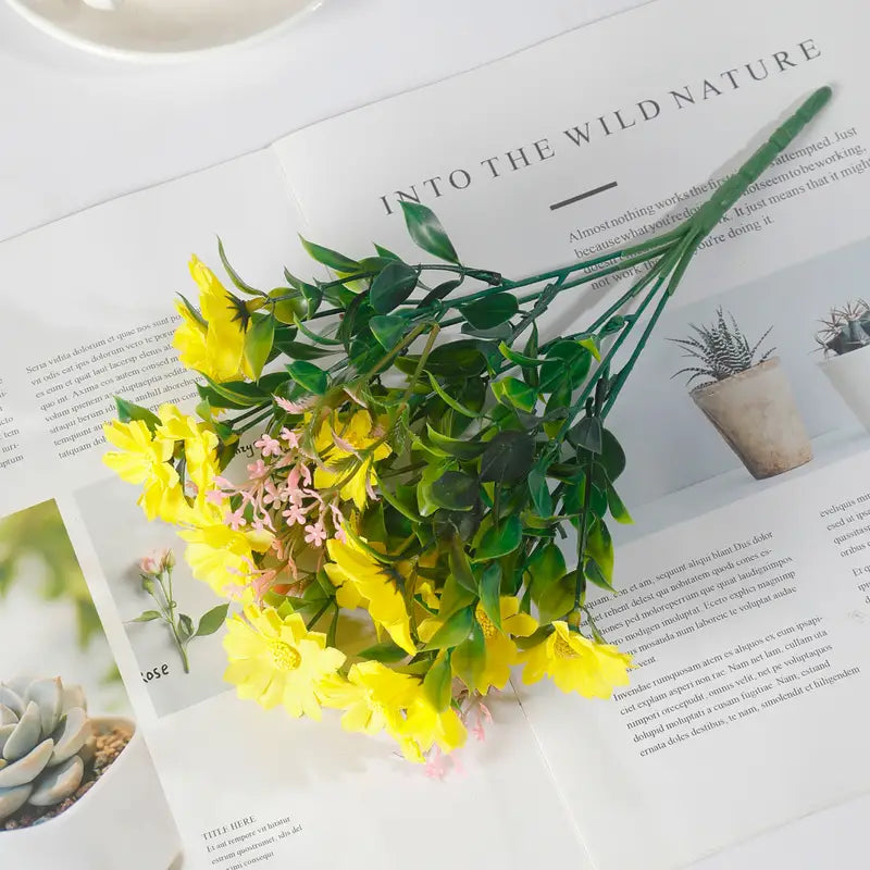 Style Loft Collection Daisy Forever Flowers Bouquet