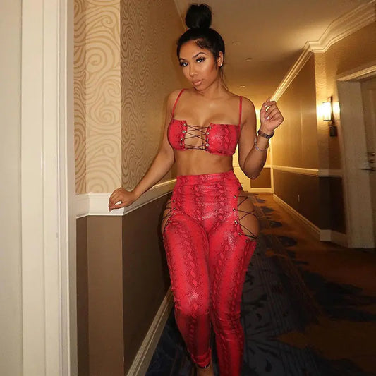 (.09) Style Loft Collection Hips for Days Lace-Up Outfit Set