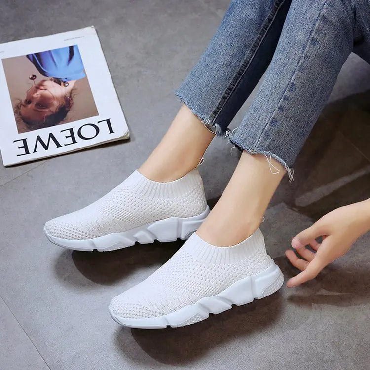 Style Loft Collection WingTide Maxs