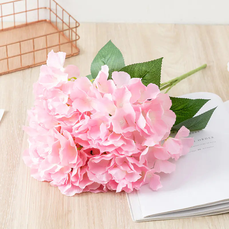 Style Loft Collection Realistic Hydrangea Flower Bouquet