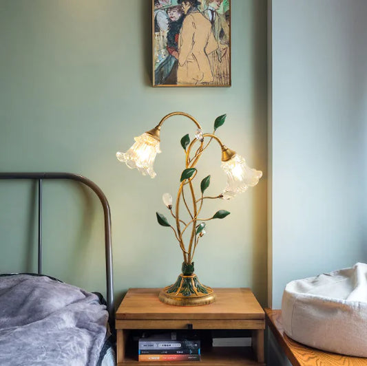 Style Loft Collection Budding White Tulips Lamp