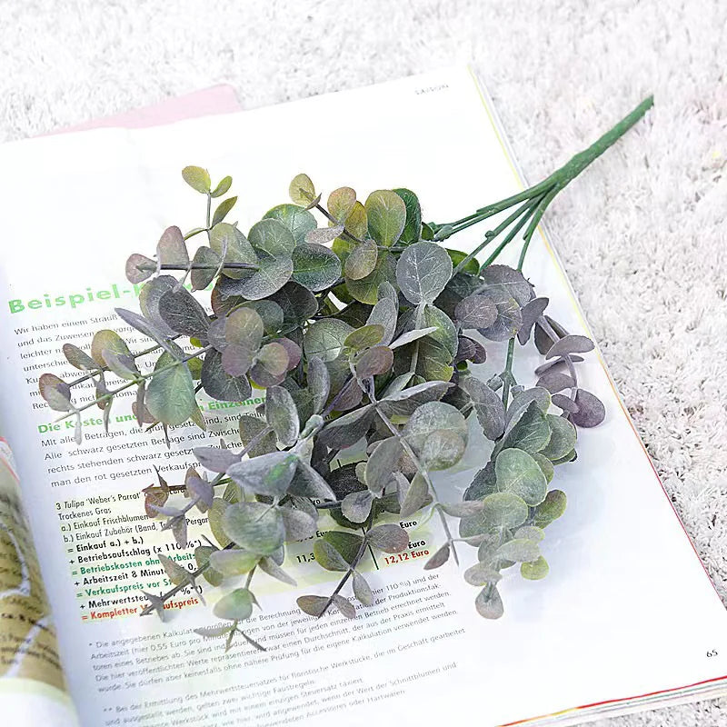 Style Loft Collection Eucalyptus Forever Leaves