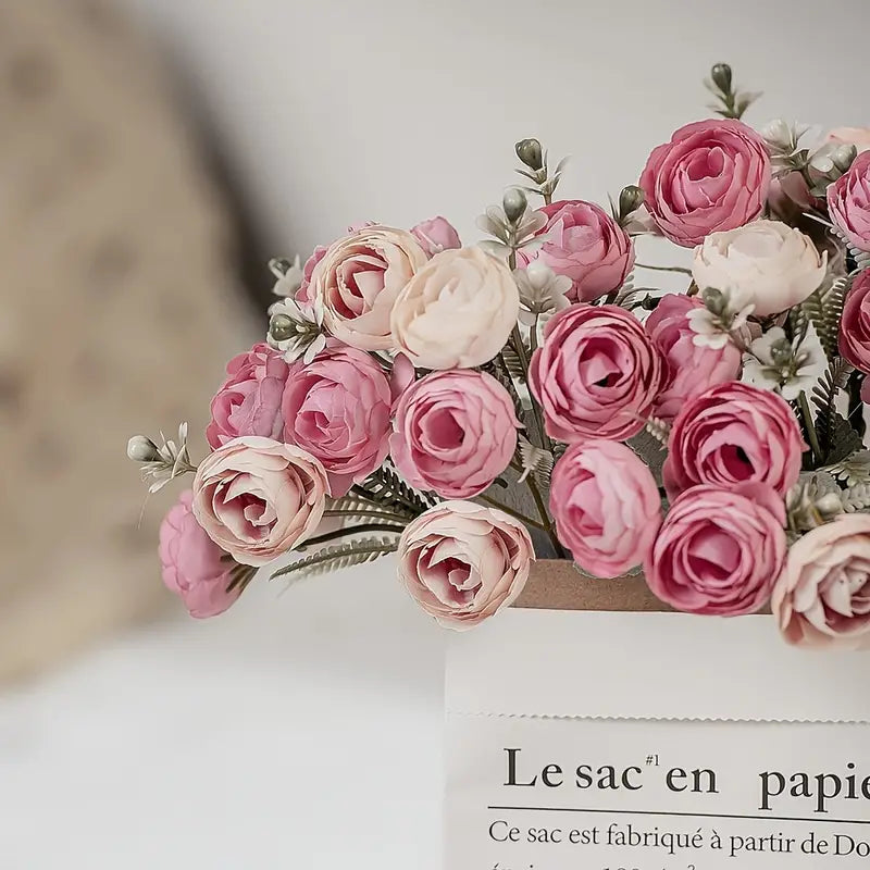 Style Loft Collection 18 Piece Silk Roses