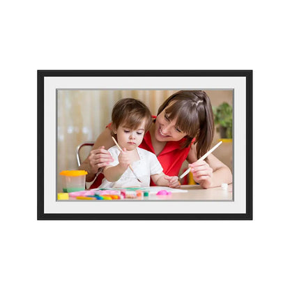 Style Loft Collection RoomLoft Nuvolynx 10 Inch TouchScreen 32GB Intelligent Photo Frame