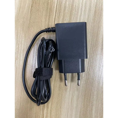 Style Loft Collection RoomLoft Nuvolynx 10 Inch TouchScreen 32GB Intelligent Photo Frame