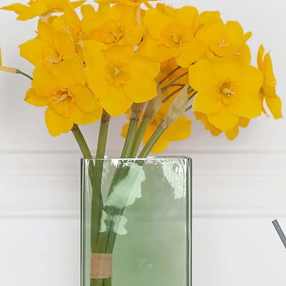 Style Loft Collection One Bunch of Silk Daffodil Flowers