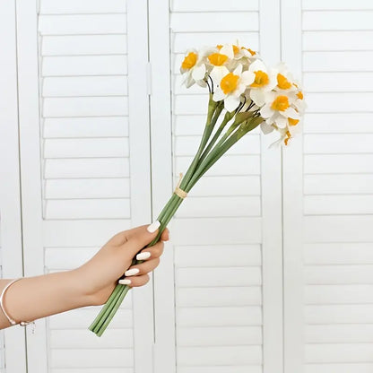 Style Loft Collection One Bunch of Silk Daffodil Flowers