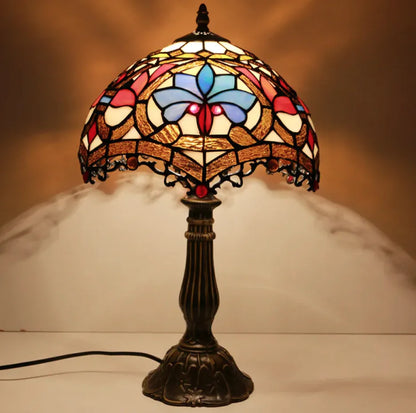 Style Loft Collection Exquisitely Elegant Antique New York Comfort Table Lamp