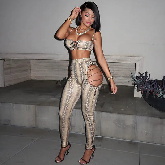 (.09) Style Loft Collection Hips for Days Lace-Up Outfit Set