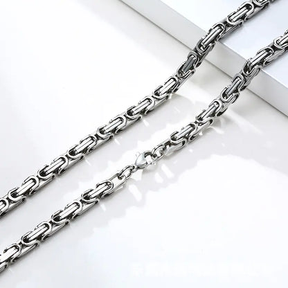 Style Loft Collection Handcrafted 304 Stainless Steel Byzantine Chain