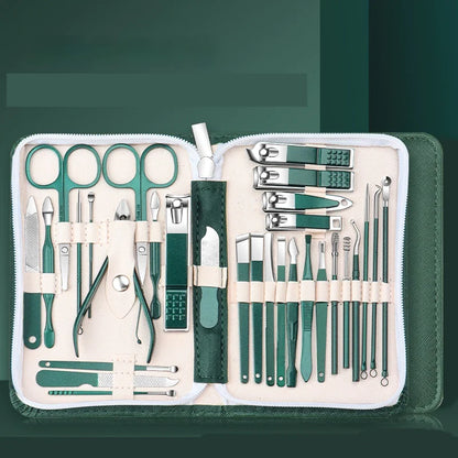 Style Loft Collection 30-in-1 Nail Care set