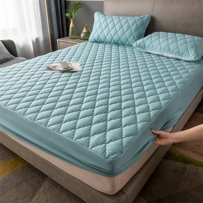 Style Loft Collection Luxuriously Plush Waterproof Mattress Protector
