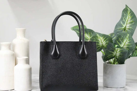 Style Loft Collection x Michael Kors Mercer Medium Black Convertible Messenger Crossbody Bag