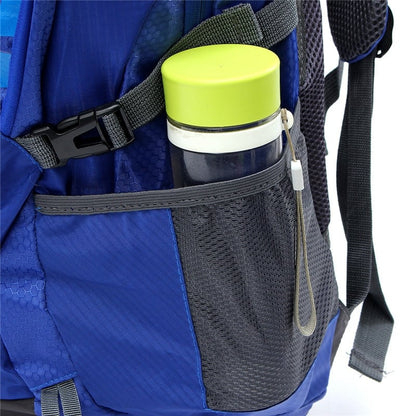 Style Loft Collection OutdoorStyle Adventure Trek 40L Mountaineering Backpack