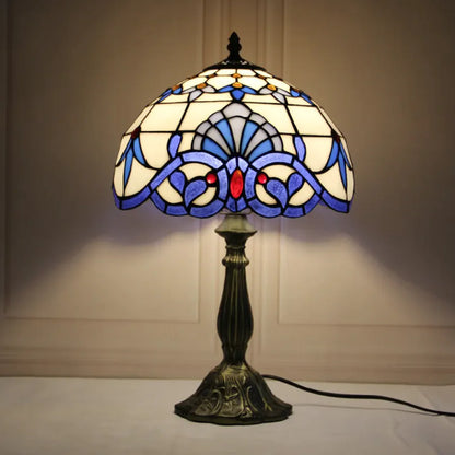 Style Loft Collection Exquisitely Elegant Antique New York Comfort Table Lamp