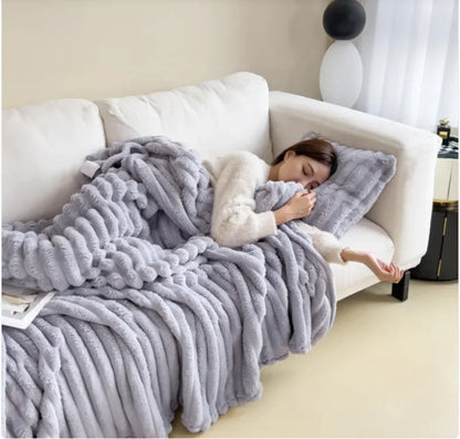 Style Loft Collection Double-Sided Soft Vegan Velvet Fur Blanket