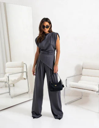Style Loft Collection Two Piece Ensemble with Wide-Leg Pants