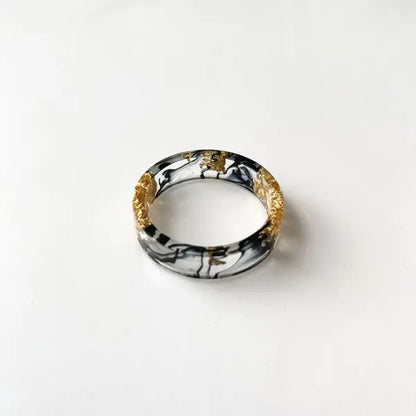 Style Loft Collection Handmade Dried Flowers and Gold Foil Resin Ring