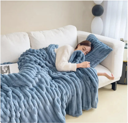 Style Loft Collection Double-Sided Soft Vegan Velvet Fur Blanket