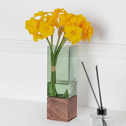Style Loft Collection One Bunch of Silk Daffodil Flowers