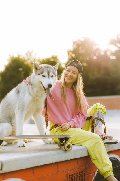 Style Loft Collection PetStyle Furry Friend Skateboard