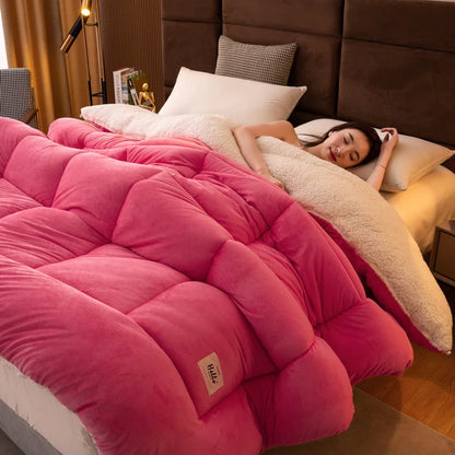 Style Loft Collection Double-Sided Velvet Sustainable Milk Fiber Quilt