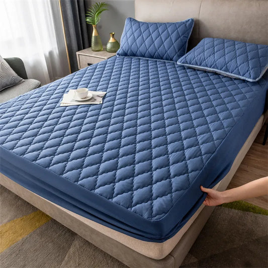 Style Loft Collection Luxuriously Plush Waterproof Mattress Protector