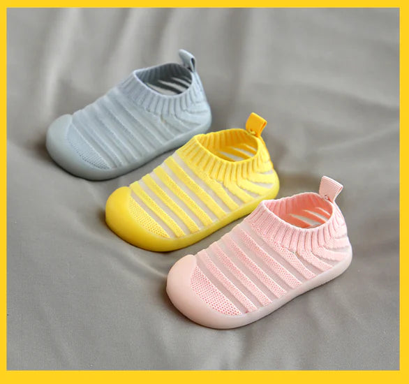 Style Loft Collection Zoomie Toes Toddler Shoes