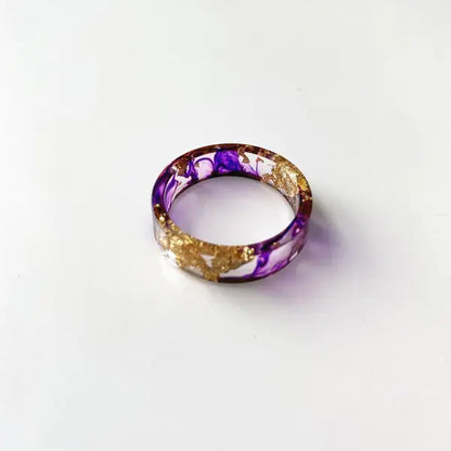 Style Loft Collection Handmade Dried Flowers and Gold Foil Resin Ring