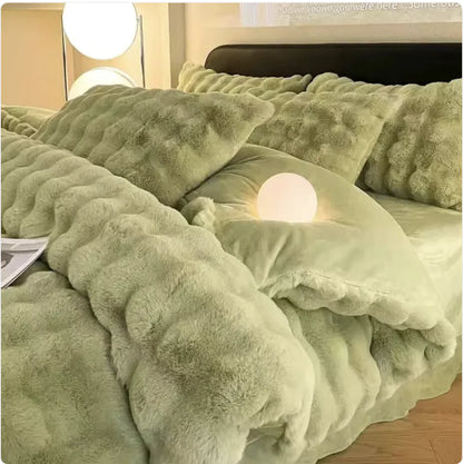 Style Loft Collection Hyper-Plush Thermal Coral Fleece 4-Piece Bedding Set