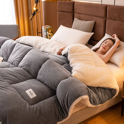 Style Loft Collection Double-Sided Velvet Sustainable Milk Fiber Quilt